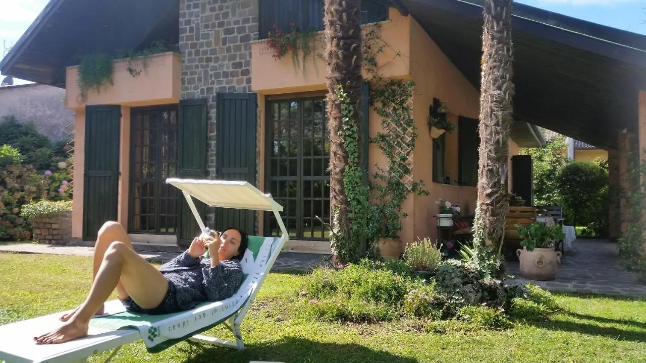 B&B Al Roncaccio Calco  Bed & Breakfast