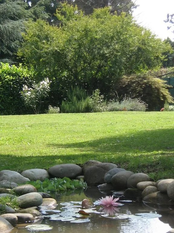 B&B Al Roncaccio Calco  0*, Calco (Lombardy)